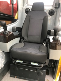 【多圖】三一STC200T5汽車起重機冷暖空調立體出風細節圖_高清圖