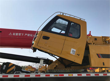 【多圖】三一STC250T5-1汽車起重機操縱室（外）細節圖_高清圖