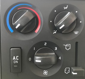 【多圖】三一STC400T汽車起重機空調操作面板細節圖_高清圖