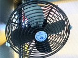 【小风扇】标配夏季小电风扇，舒适更凉爽。