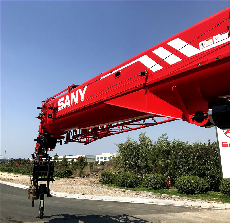 三一SCC800TB起重機性能強悍