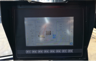 【New touch screen】The 7" HD color touch screen provides perfect man-machine interface and backing video.