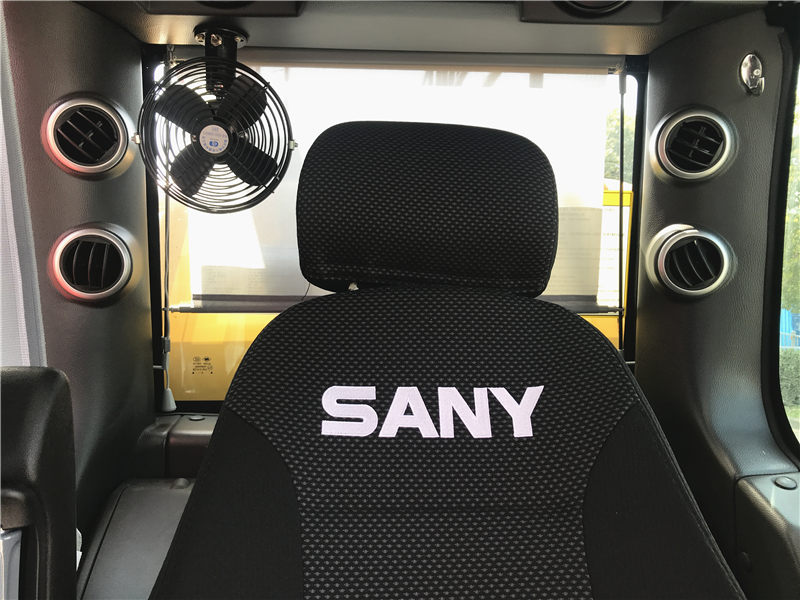 【多图】【720° VR Display】 Sany SCC550A Crawler CranePerfect temperature regulation细节