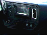 【下車駕駛室】歐曼新ETX駕駛室，配CD音響，可調式座椅、方向盤，大視野後視鏡，標配暖風和單冷空調，電動窗。