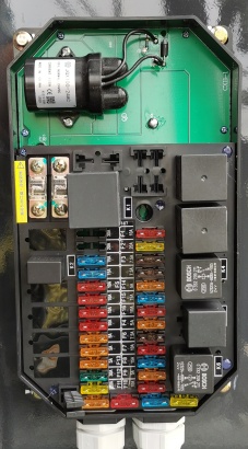 【多图】柳工CLG6622E单钢轮压路机集中控制盒细节图_高清图