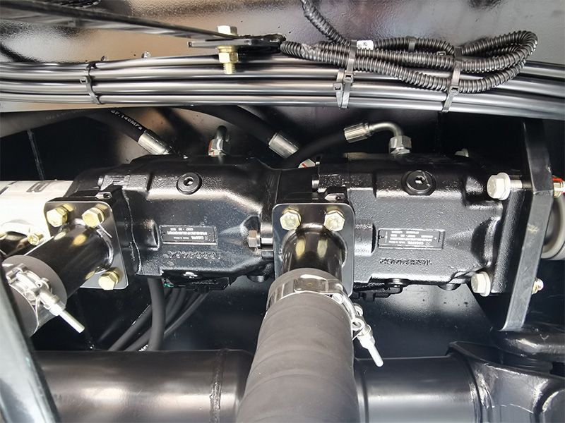 【多图】三一STC500E5汽车起重机变量塞泵主油泵细节图_高清图
