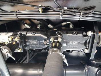 【多圖】三一STC500E5汽車起重機變量塞泵主油泵細節圖_高清圖
