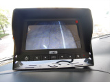 【倒車影像】整車後部攝像頭，可同步清晰觀察施工情況，並反饋操作。