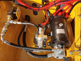 【交流舉升電機】舉升泵采用交流電機驅動，調速更精準、更節能。