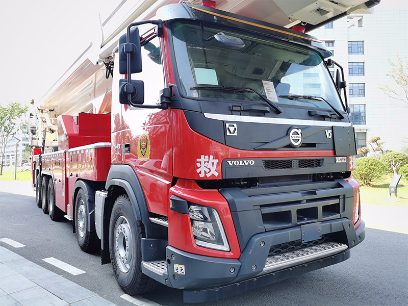 【多图】徐工DG88C1登高平台消防车沃尔沃FM540驾驶室细节图_高清图