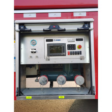 【消防系统操作台】通过按钮实现对消防系统的控制，配置7寸彩色显示屏，动态现实车辆消防系统，操作安全可靠。