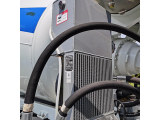 【散热器】功能：
降低液压油温度（液压系统）。
特点：
安装、布置简单，工作稳定可靠，散热效率高。