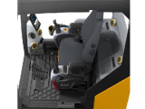 【可调节空气悬浮式座椅】选用空气悬浮座椅， 扶手与座椅同步高度调整，降低驾驶员的疲劳度，提高舒适性。