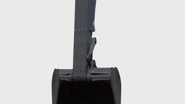 【坚固可靠】大小臂继承D系列坚固可靠耐用的特性，小臂内侧有防护条设计，连杆加强。
