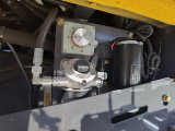 【柴油喷洒装置】配置电动柴油喷洒装置，便于沥青清理，减少日常维保时间。