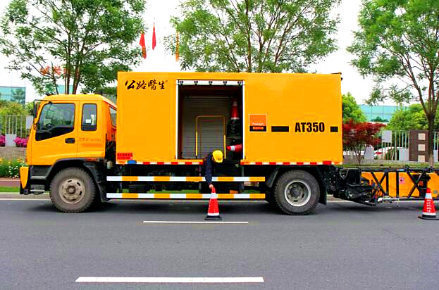 【多图】英达科技AT350安全缓冲车锥桶自动传输系统细节图_高清图
