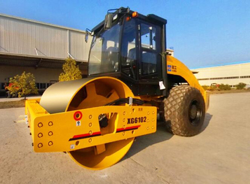 【多图】厦工XG6102压路机——油耗更低 动力更强！细节图_高清图