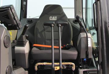 【多图】Cat® 307.5 迷你型挖掘机高可视可伸缩安全带细节图_高清图
