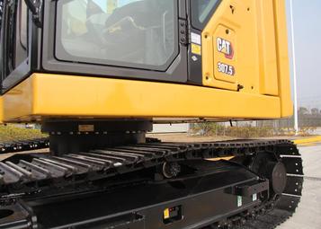 【多图】Cat® 307.5 迷你型挖掘机可靠的底盘设计细节图_高清图