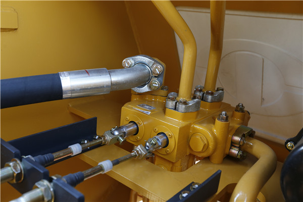 【多图】山工机械SEM653D装载机液压系统细节图_高清图