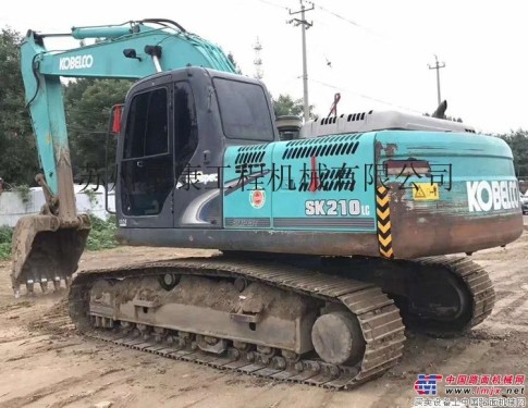 出售二手神鋼SK210-8挖掘機中型9成新履帶式40萬二手挖土機