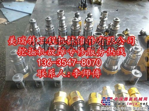 重庆綦江维修小松挖掘机全车动作慢无力PC200-6