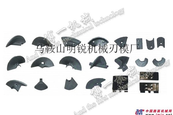 供应徐工摊铺机