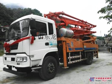 供應混凝土泵車泵車價格泵車參數28米臂架式混凝土輸送泵車