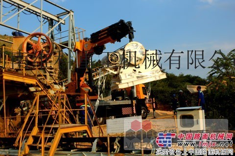 供应维科重工制砂设备 移动式石子机厂家/可移动式碎石机价格
