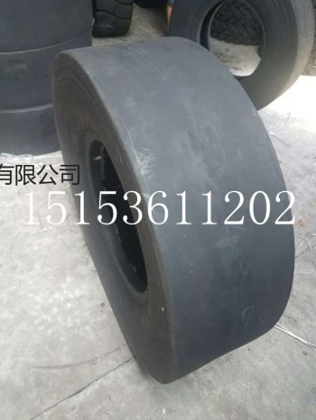 供应13/80-20压路机轮胎 三包质量工程胎