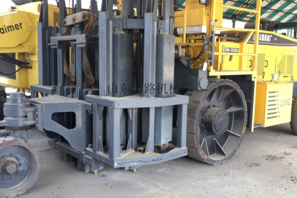 供应厦工PS400路面机械联合碎石设备