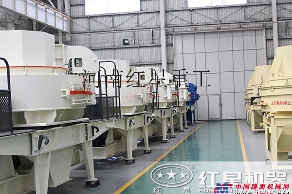 供應礦山機械時產100噸鉀長石製沙機型號及價格LYJ73