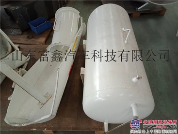 搅拌车储水罐 进料斗 出料斗 卸料槽 升降杆 托轮