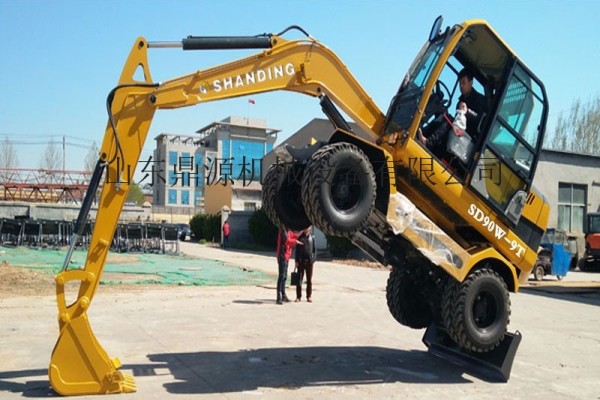 河南郑州现货供应90轮式挖掘机 山地开荒专用胶轮挖机