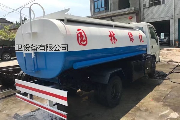 厂家低价出售5-20吨洒水车二手洒水车多种底盘可选