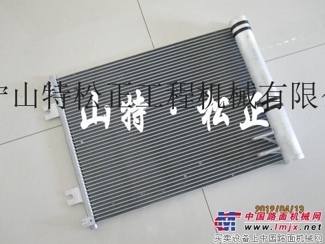 小松PC220-8空调冷凝器干燥瓶暖风水箱，小松配件