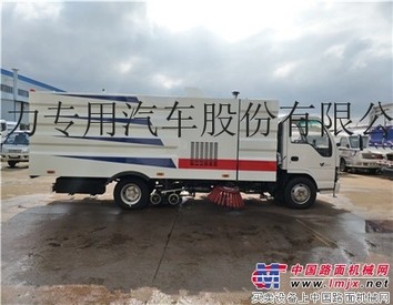 五十铃8吨洗扫车