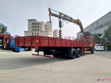 东风后八轮徐工12吨折臂随车吊