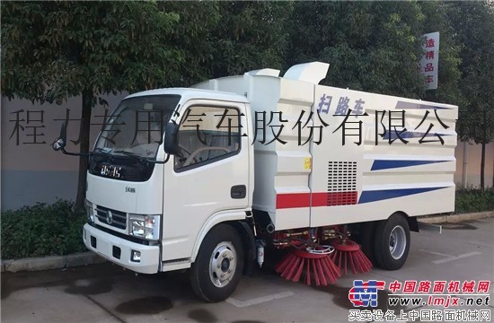 东风新款福瑞卡扫路车