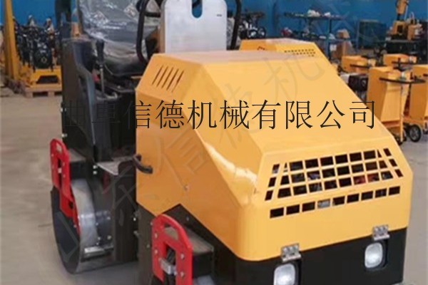 供应信德xd-700压路机0.3吨小型工程压路机钢轮振动压路机型号库存充足