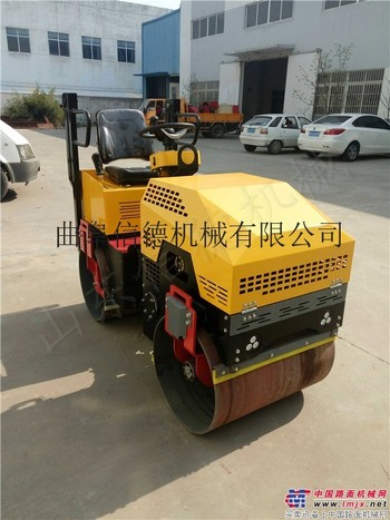 供应信德xd-3.0压路机 手推钢轮压路机制造商低价销售,小型压路机价格量大从优