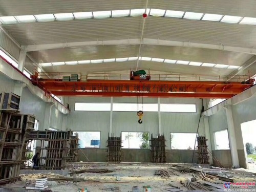供应江山重工10吨单梁桥式起重机双速葫芦单梁22.5米龙门吊