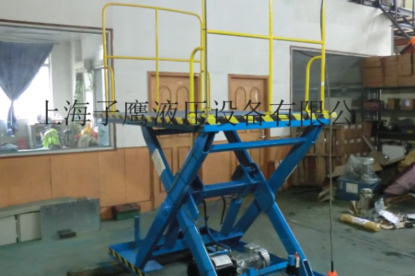 上海液壓升降機供應廠家