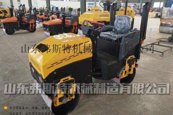 廣東省一噸半壓道機價格  小型震動壓路機廠家現貨