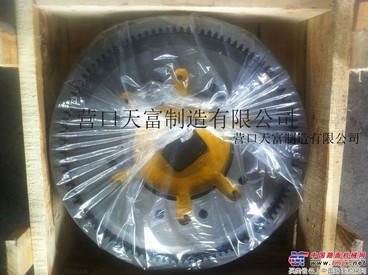 山推sd16推土机转向离合器总成