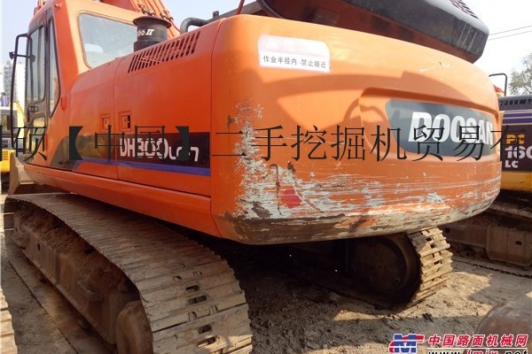 出售原装二手斗山300-7挖掘机，DH150、370-9等全国包送