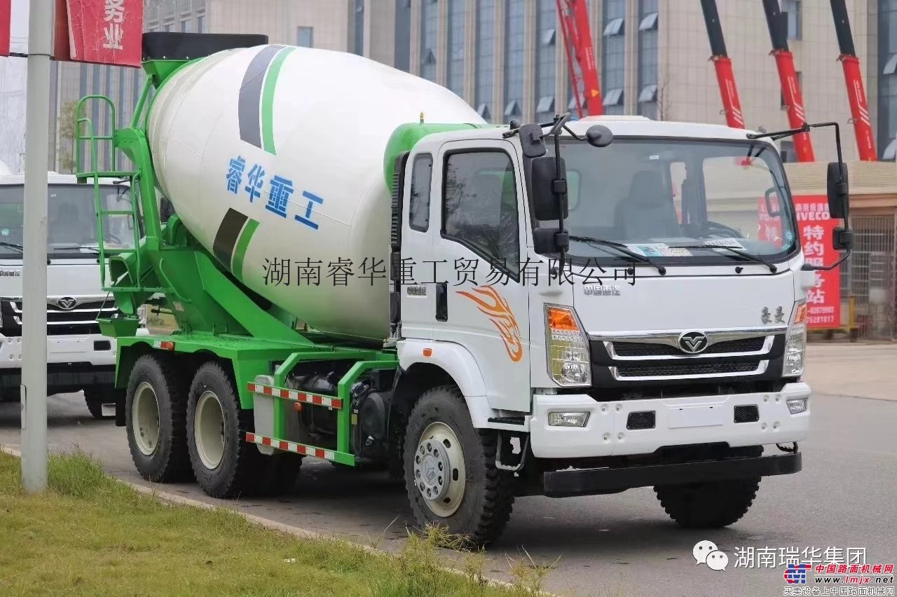 中国重汽轻量化6x4搅拌车、法规车、6方7方8方、供应底盘