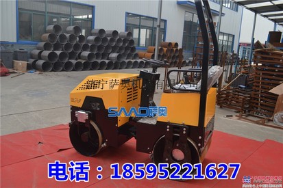 萨奥座驾式震动双钢轮压路机参数