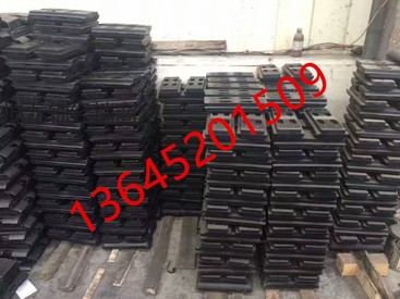 三一SAP90CD摊铺机履带板胶块超高质量