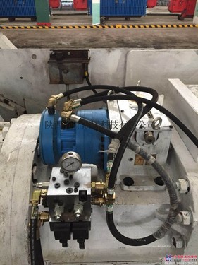 供应选矿机械液压系统  6Jl液压紧链器